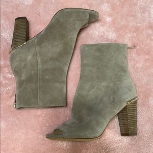 Peep Toe Healed Boots